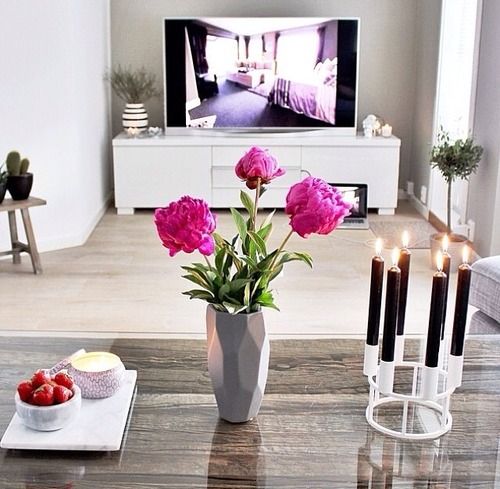 Pink Flower Accent - sotheadventurebegins.com