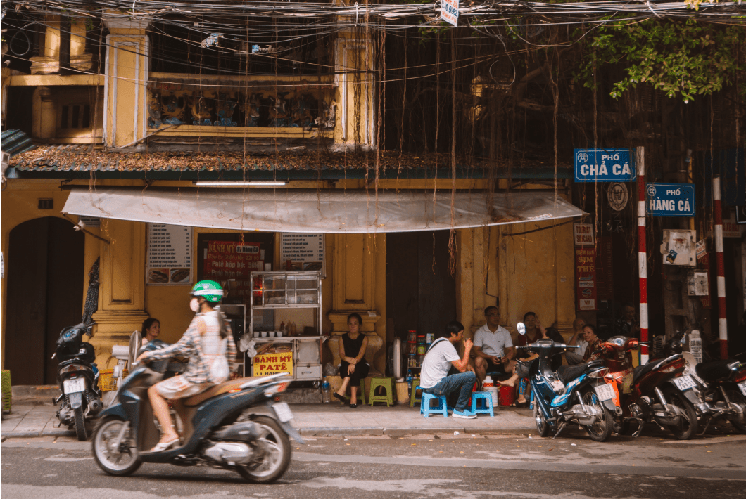 Vietnam reopen borders for international tourism