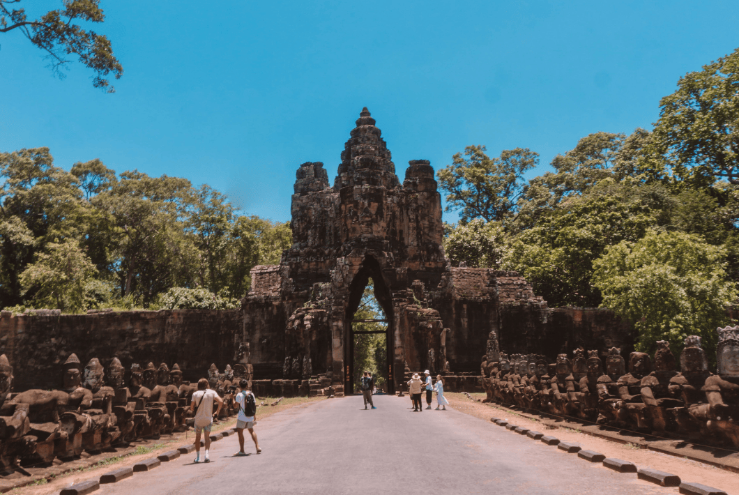 tips for visiting angkor wat cambodia travel guide recommendations