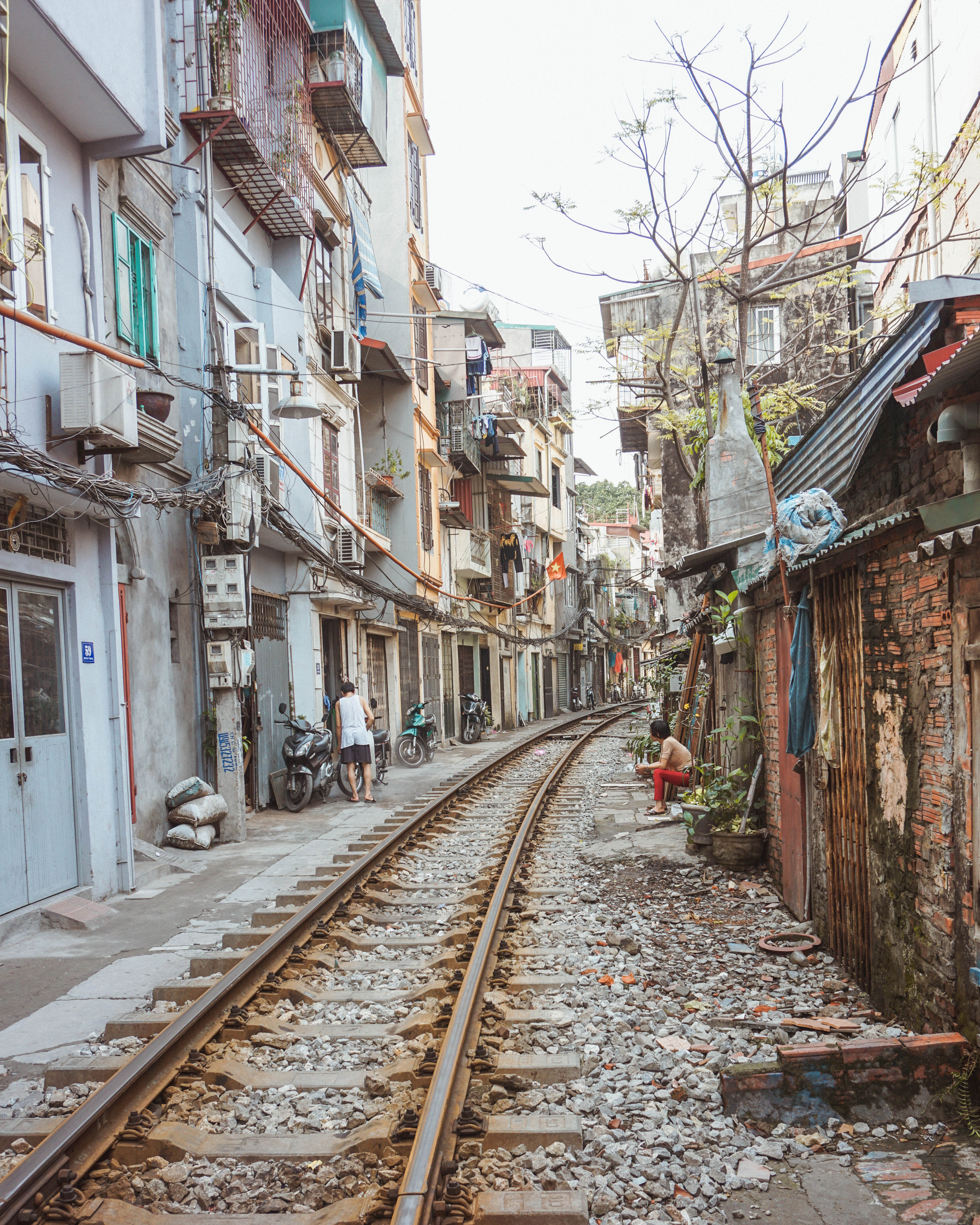 Hanoi train street local living in vietnam